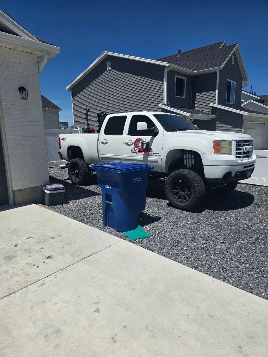 HK Diesel LLC Roadside service