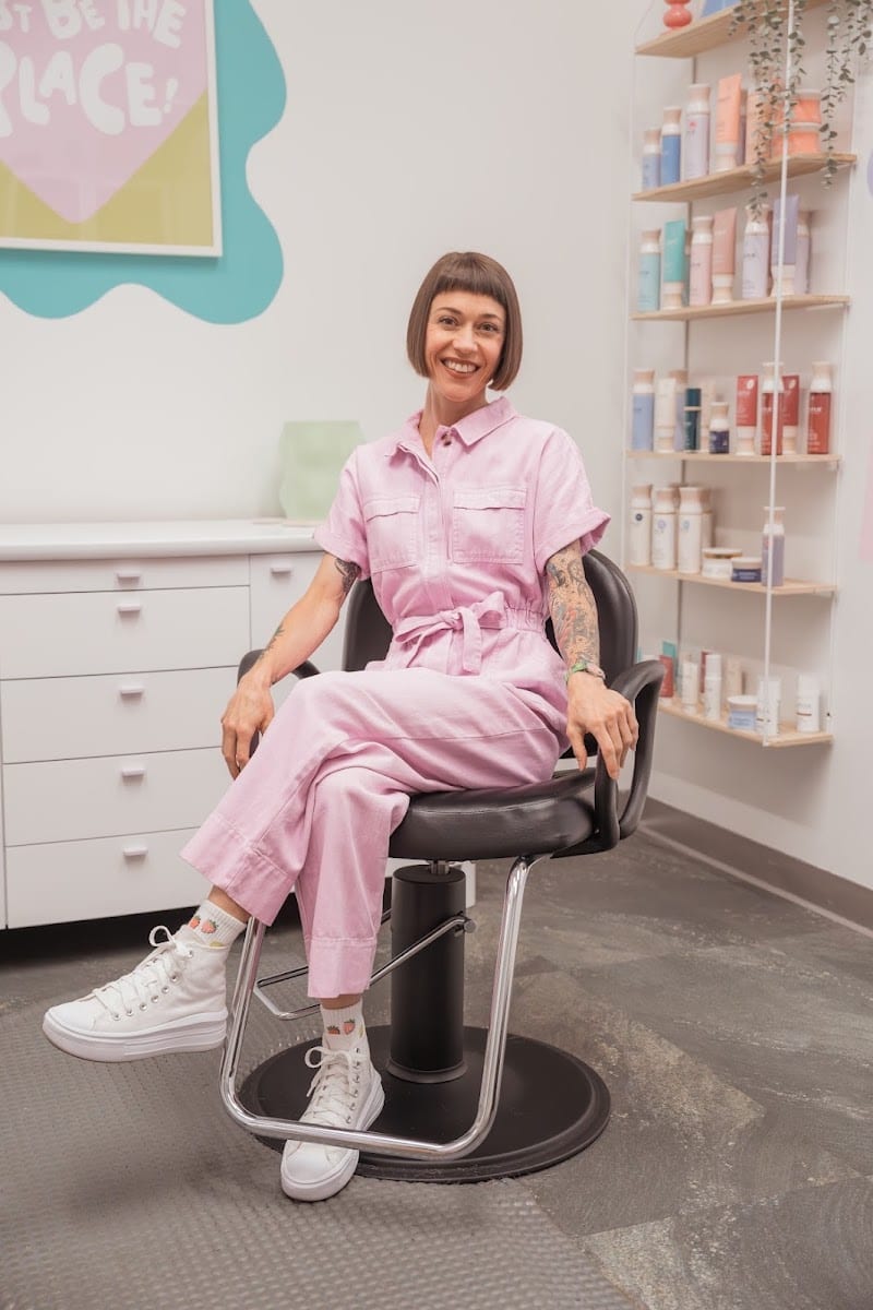 LOCAL! - The Salon