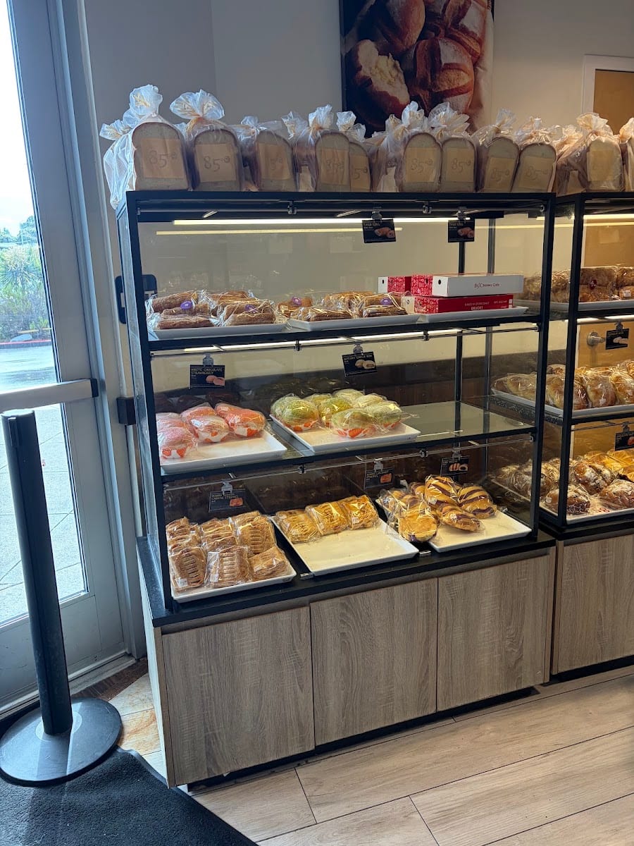 85°C Bakery Cafe-Stonestown, photo 3