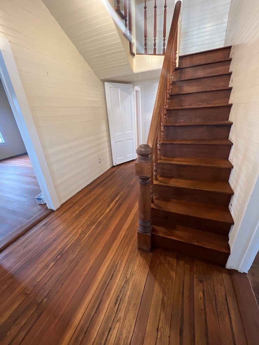 Chivatos Wood Floors, photo 3