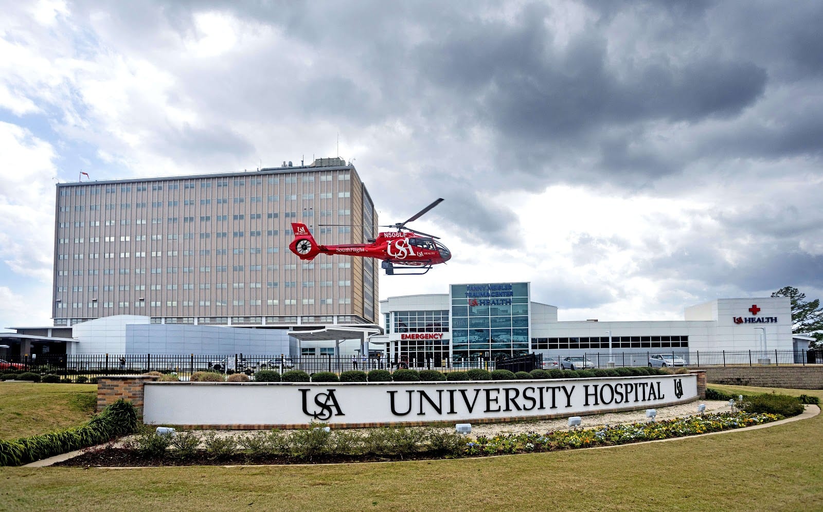USA Health University Hospital, photo 2
