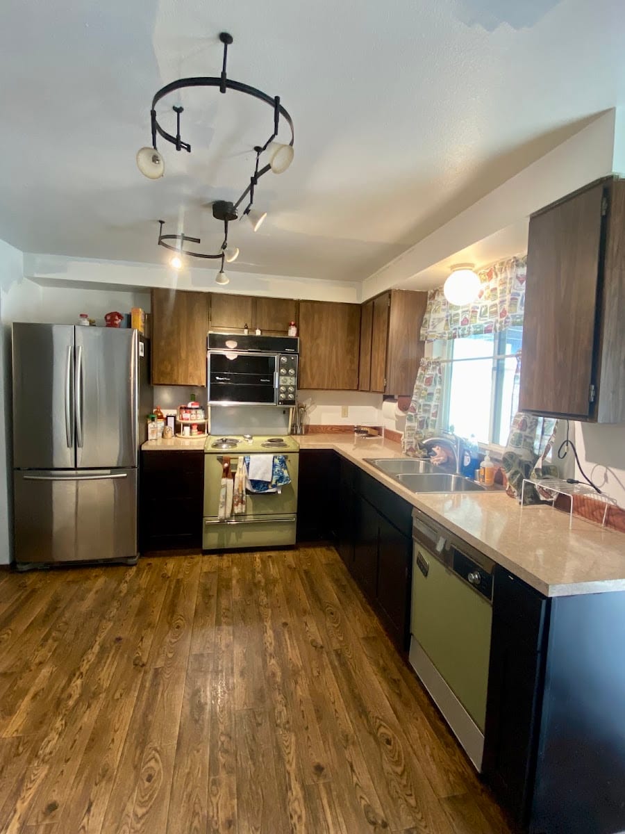 Chase Lipke - Van Dorm Realty, Inc., photo 3