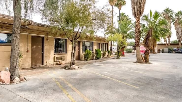 Thunderbird Bar & Grill