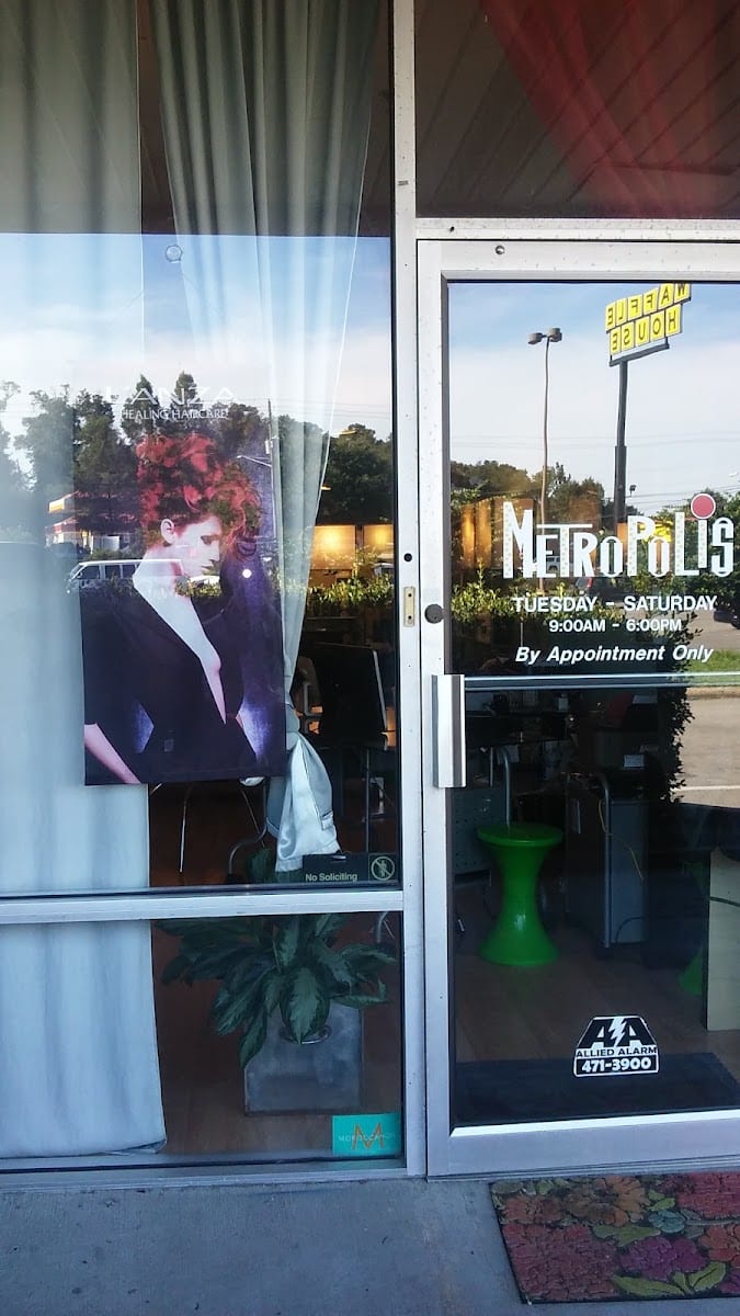 Salon Metropolis Of Mobile, photo 2