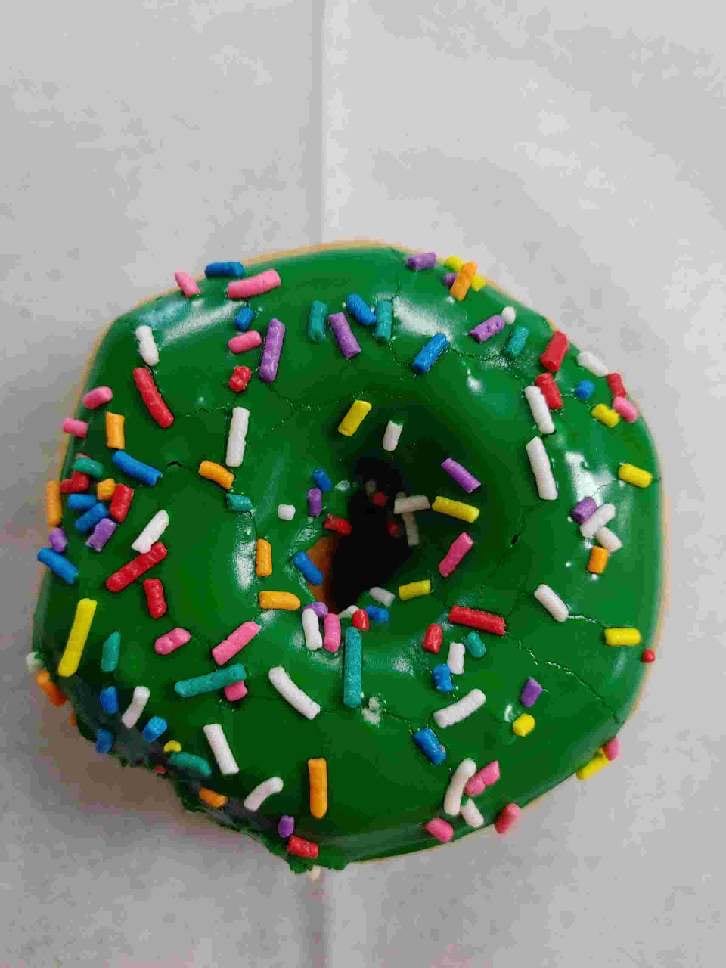 Gourmet Donuts & Water, photo 3
