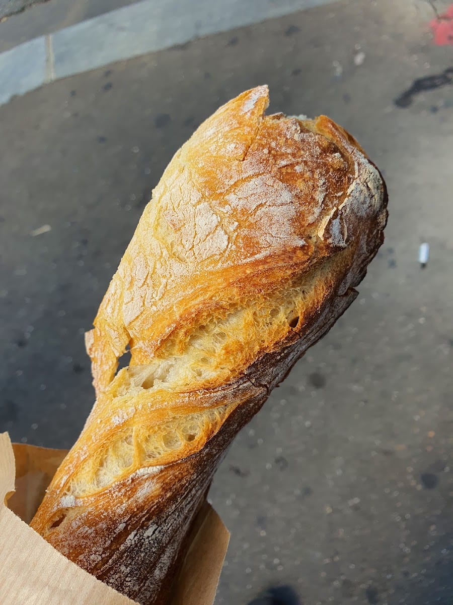 Boulangerie E Pastisere Delicioso Y Barato