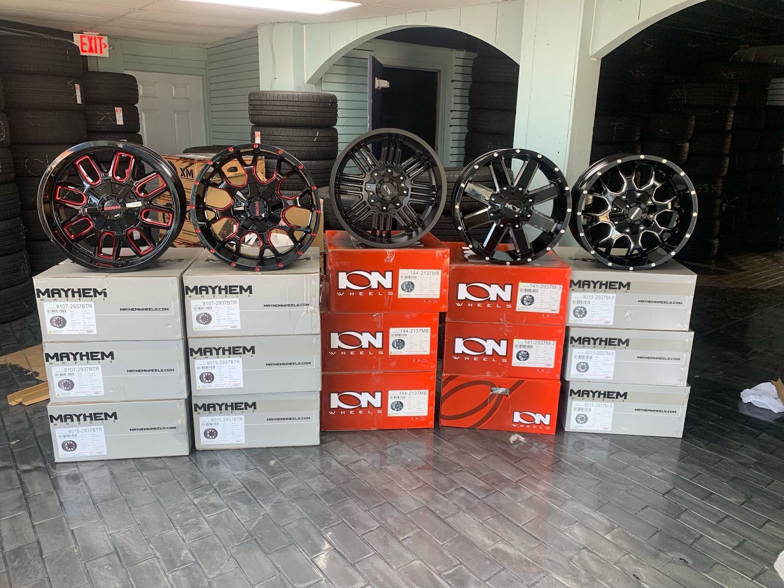 Super Star Tire Shop, photo 4