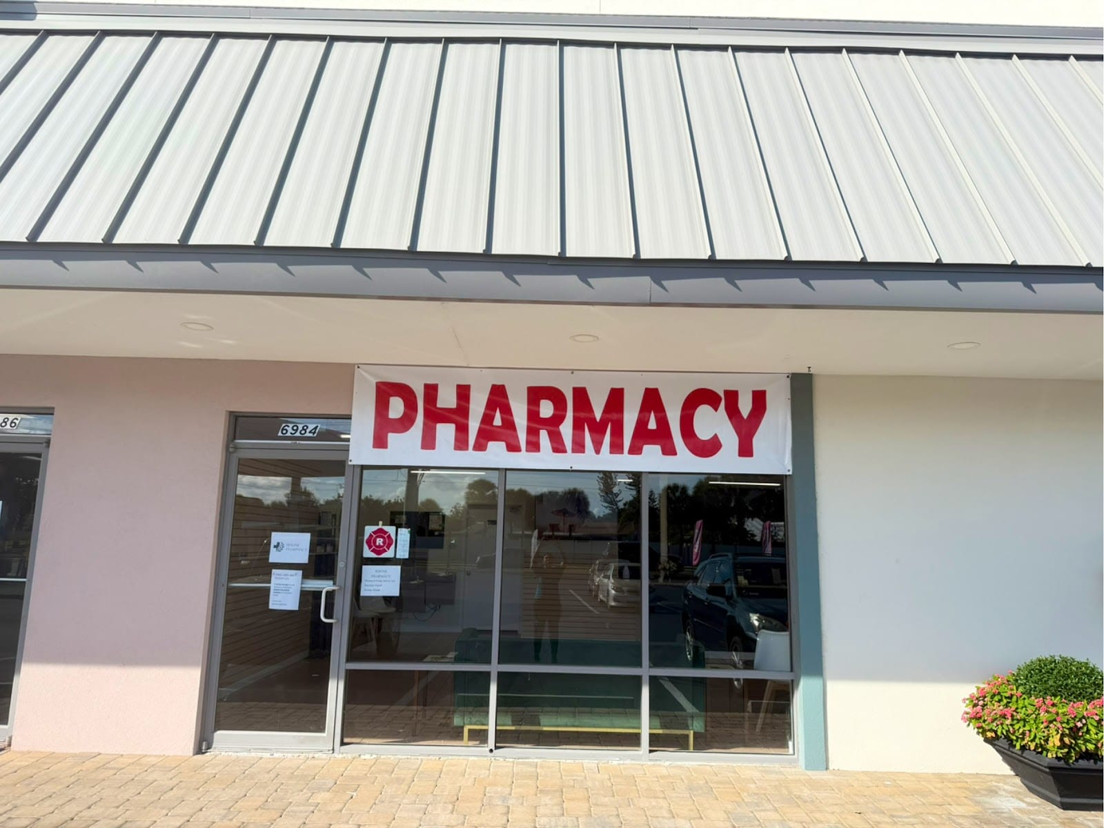 Blue Swan Pharmacy - Sarasota