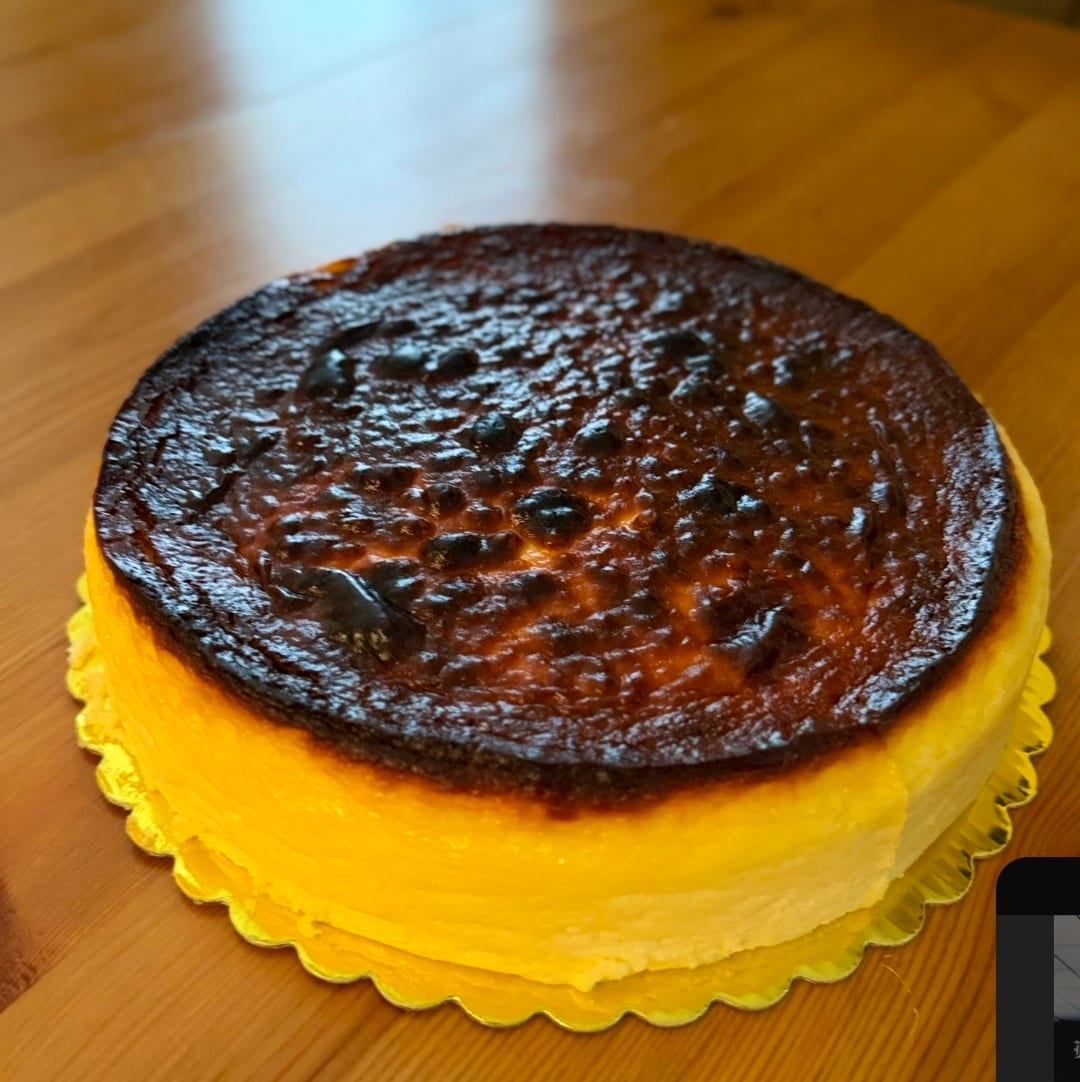The Cheesecake Baker