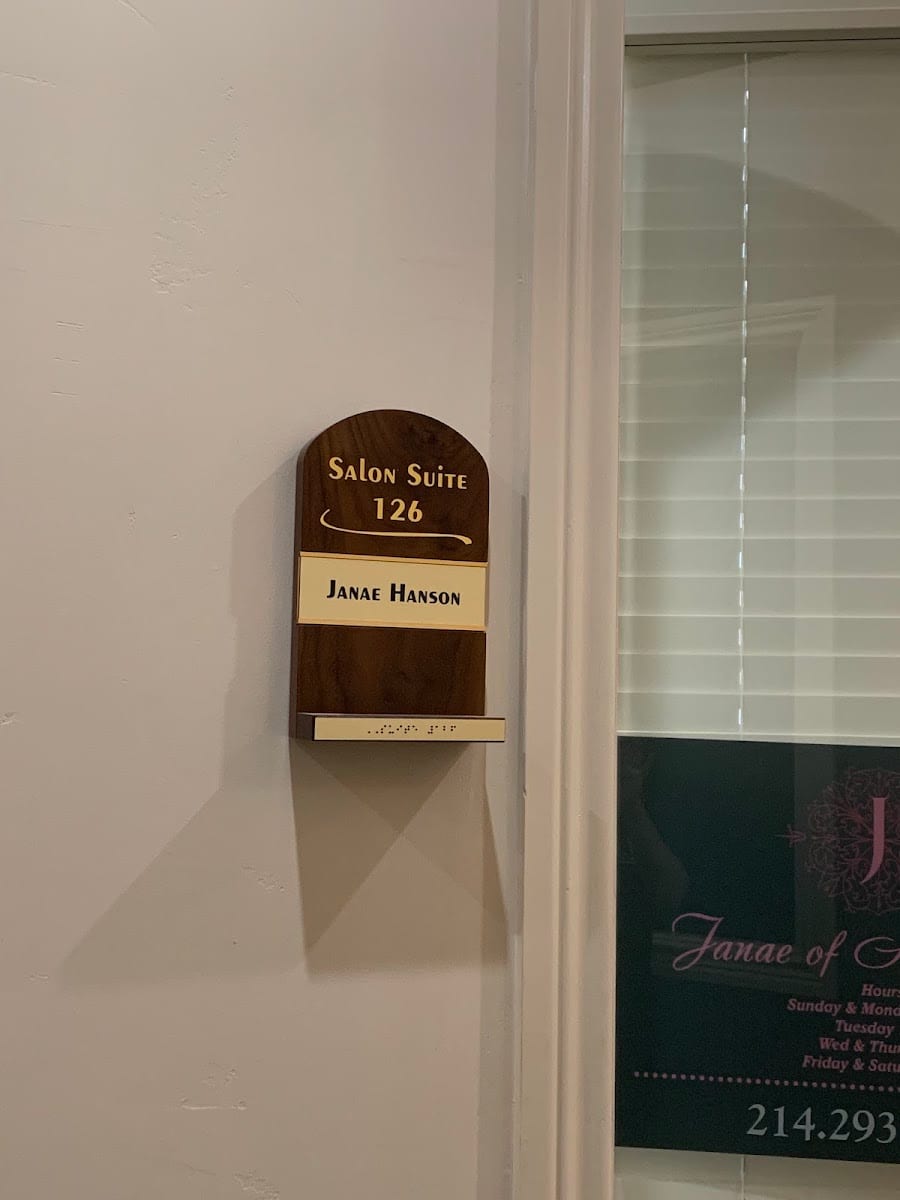 Janae of Salon Elite