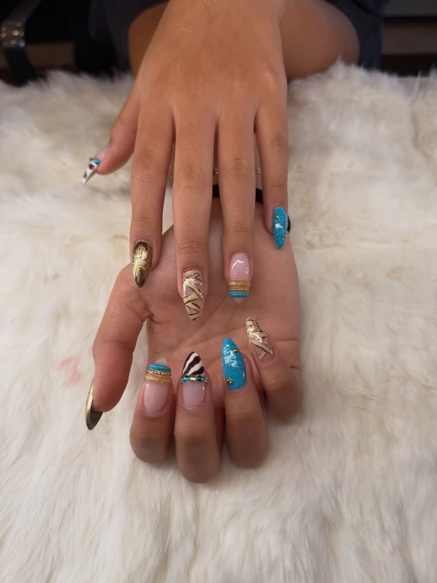 K Nails Spa & Lashes