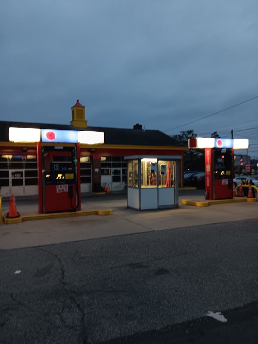 Gasolinera, photo 3