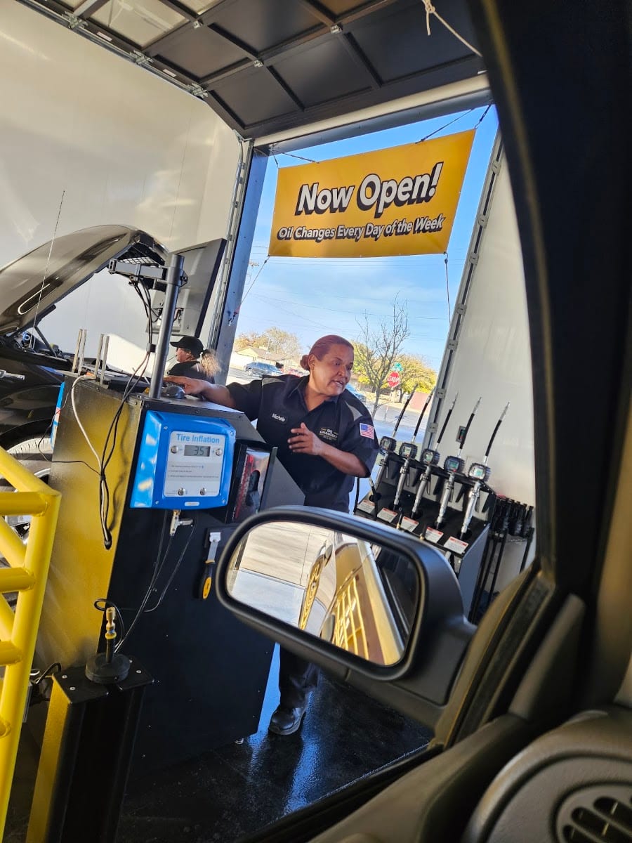 Valvoline Instant Oil Change