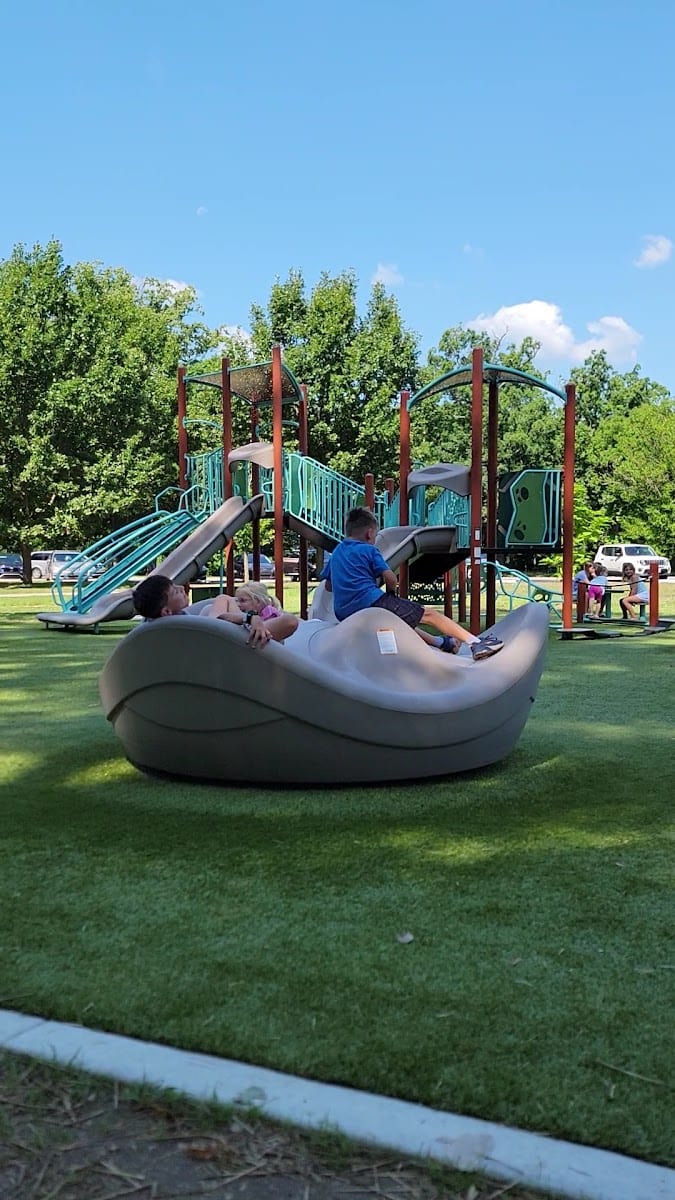 Shoaff Park Playground, photo 3