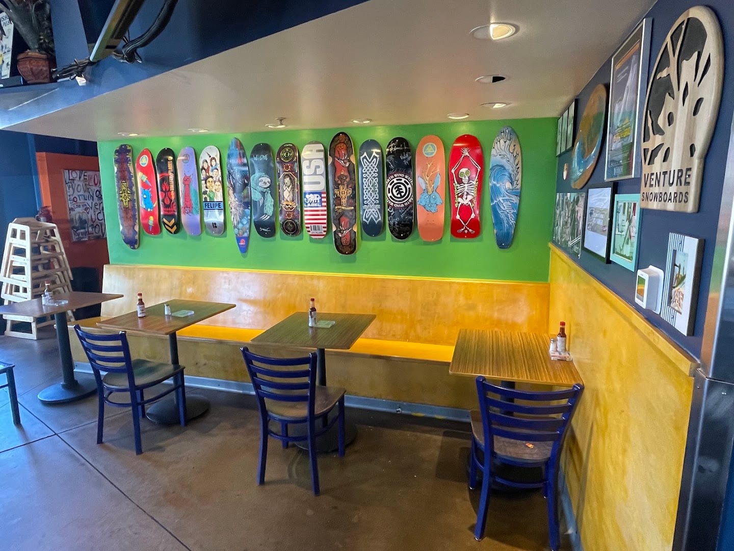 Wahoo's Fish Taco, photo 4