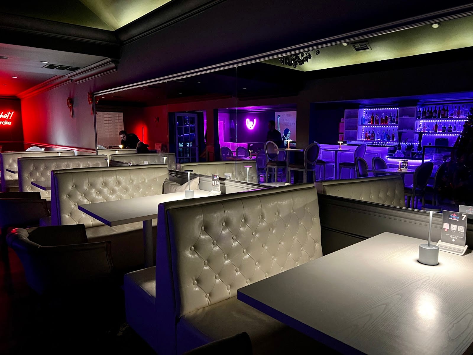 Lamore Lounge and Venue