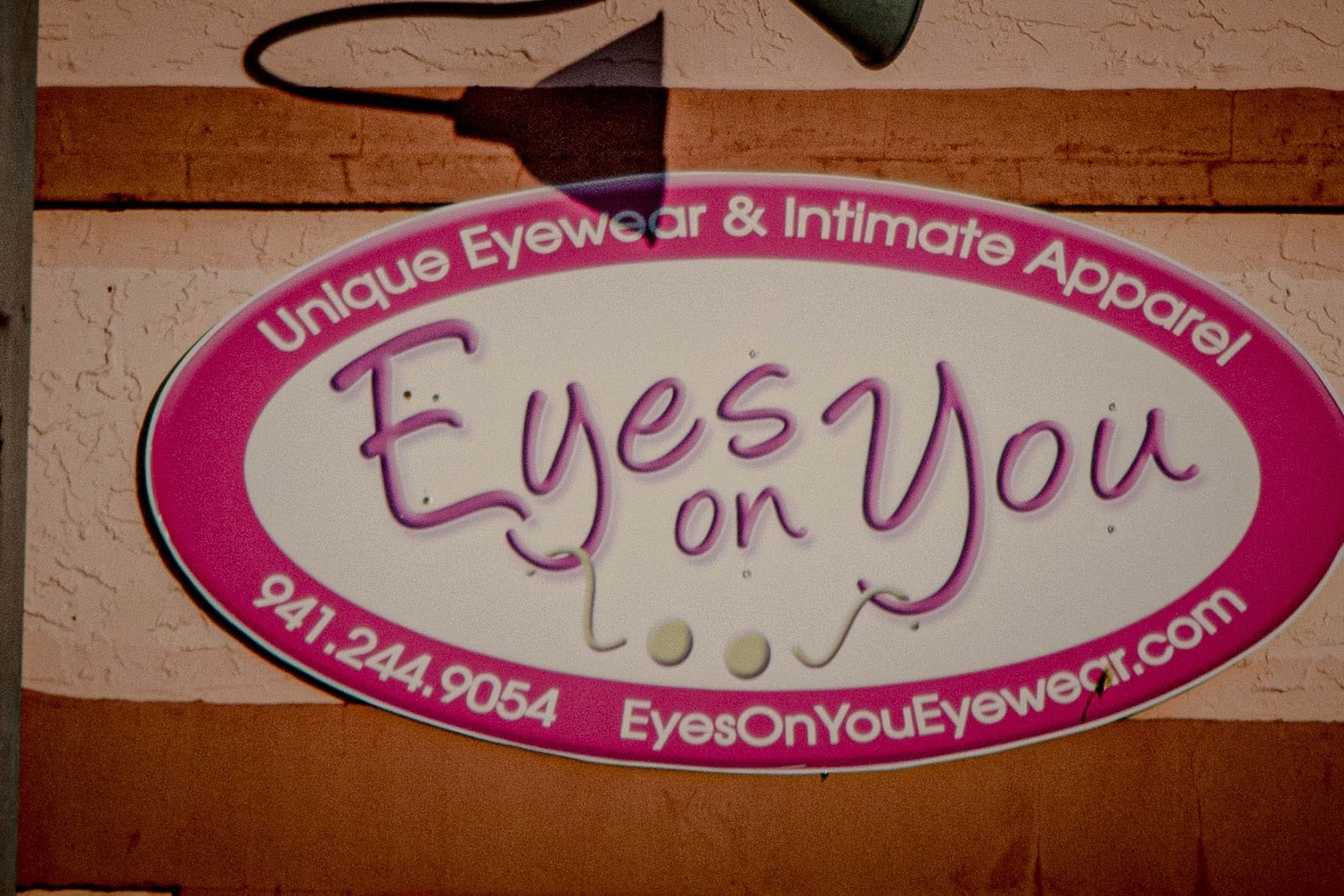 Eyes On You, photo 3