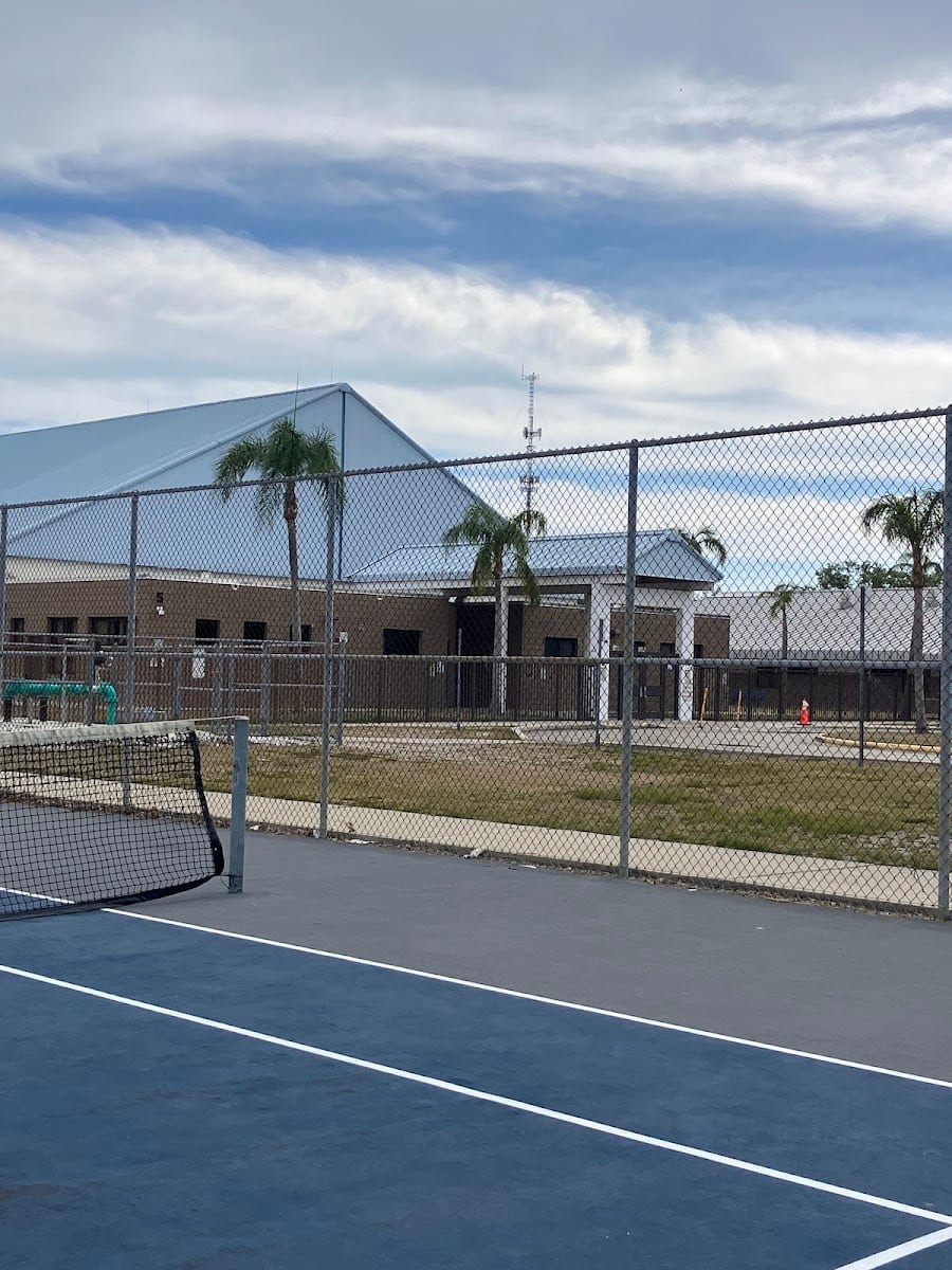 SMS Tennis Court, photo 3