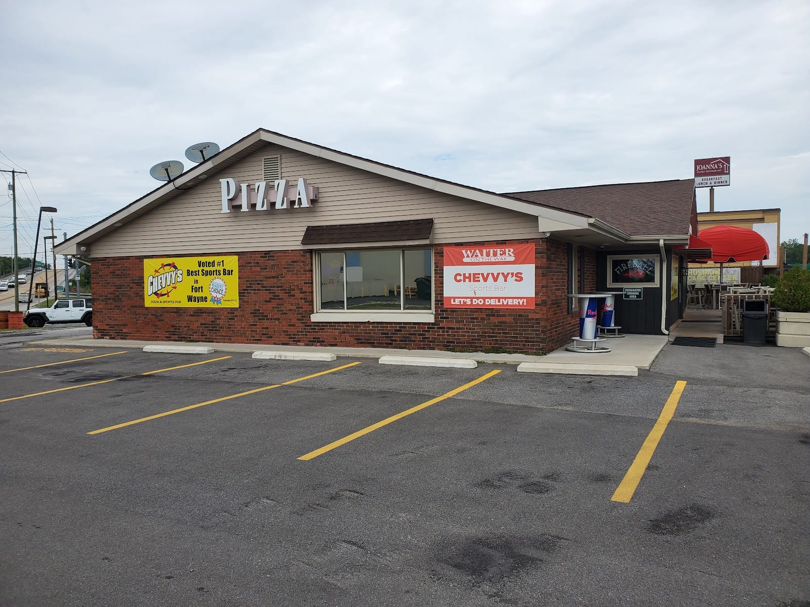 Chevvy's Pizza & Sports Bar, photo 2