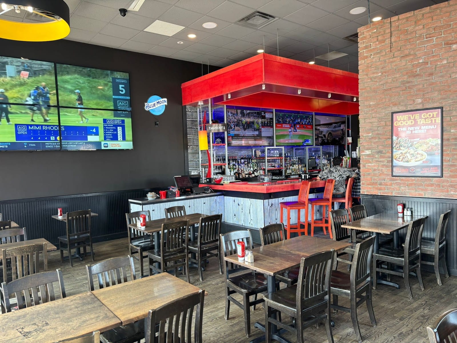 St. Louis Bar & Grill, photo 2