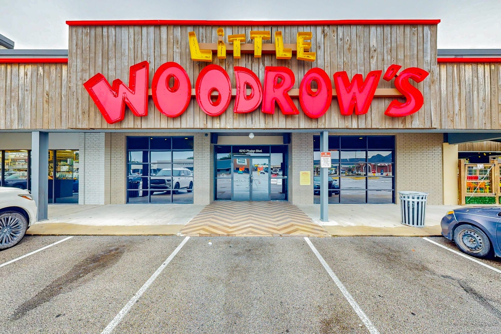 Little Woodrow's Beaumont, photo 2
