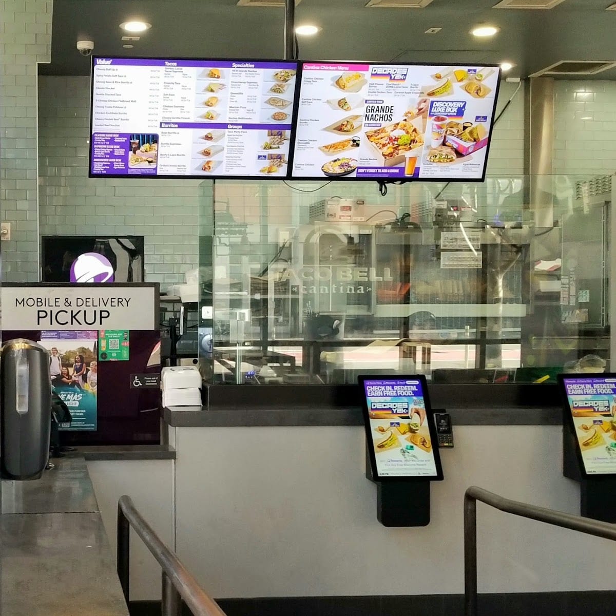 Taco Bell Cantina, photo 4