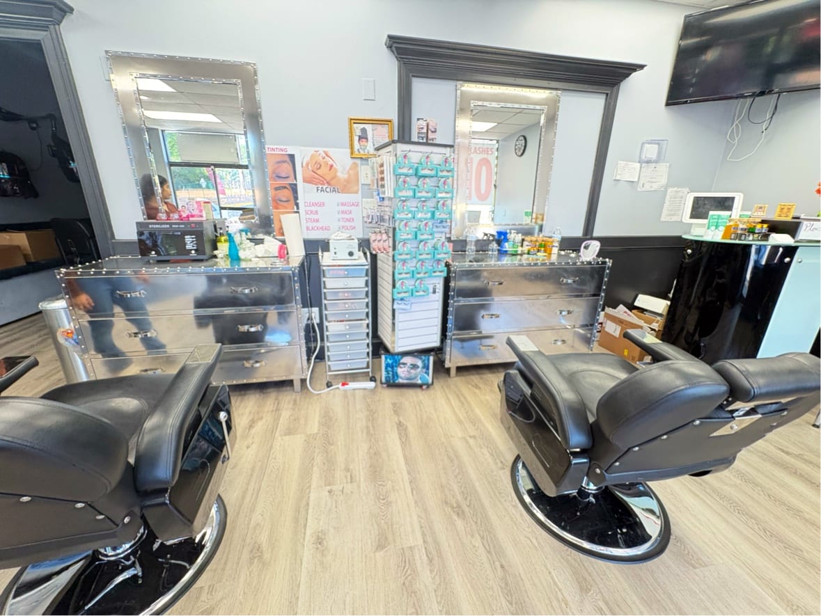 The Stage Salon and Suites Waxing and Threading, photo 3
