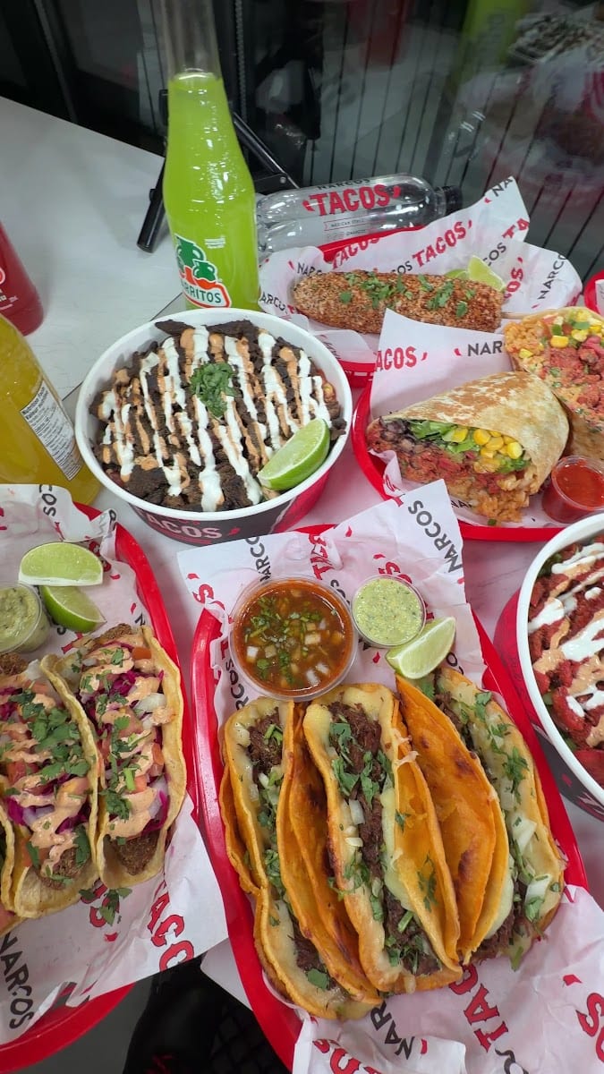Narcos Tacos, photo 3