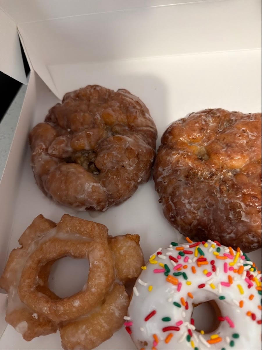 Daylight Donuts