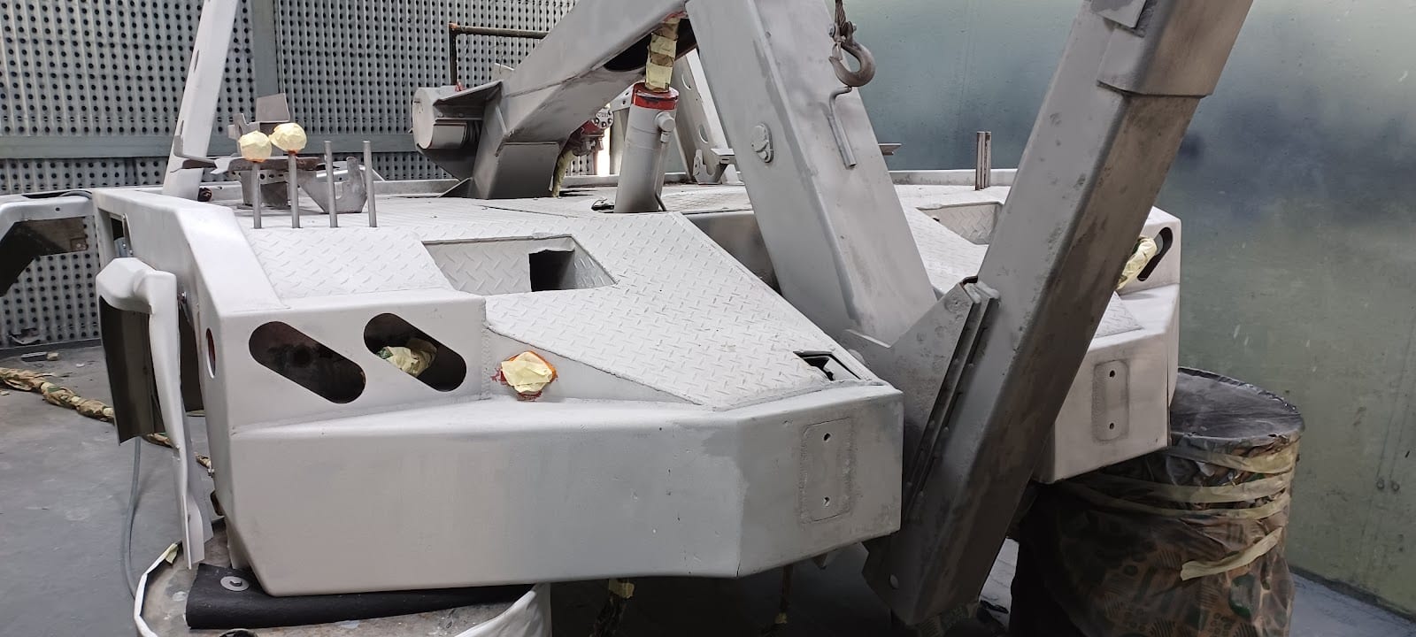 Campus Auto Collision & Heavy Equipment Refinishing, photo 3