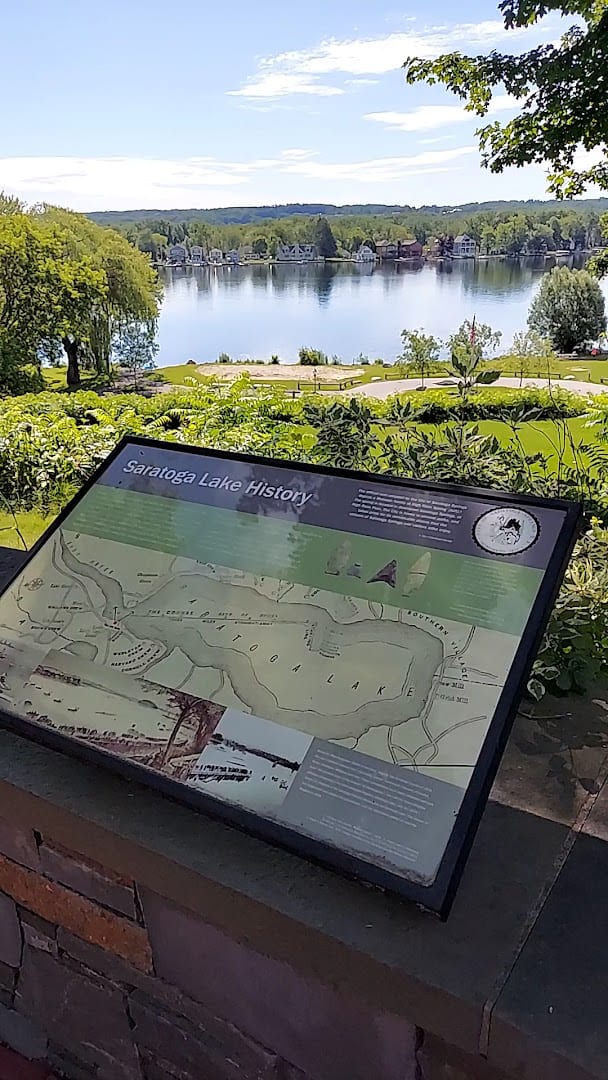 Waterfront Park Saratoga, photo 2