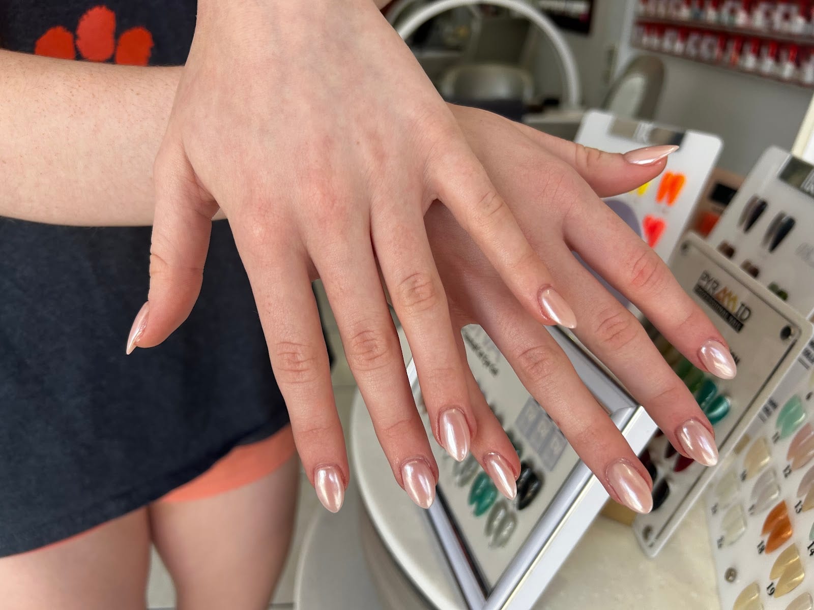 Tips & Toes Nail Salon, photo 2