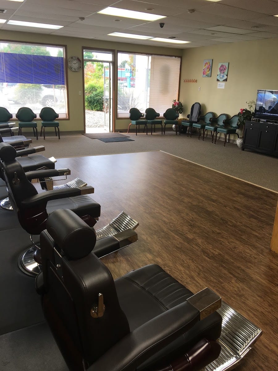 Olympic Barber Shop, photo 3