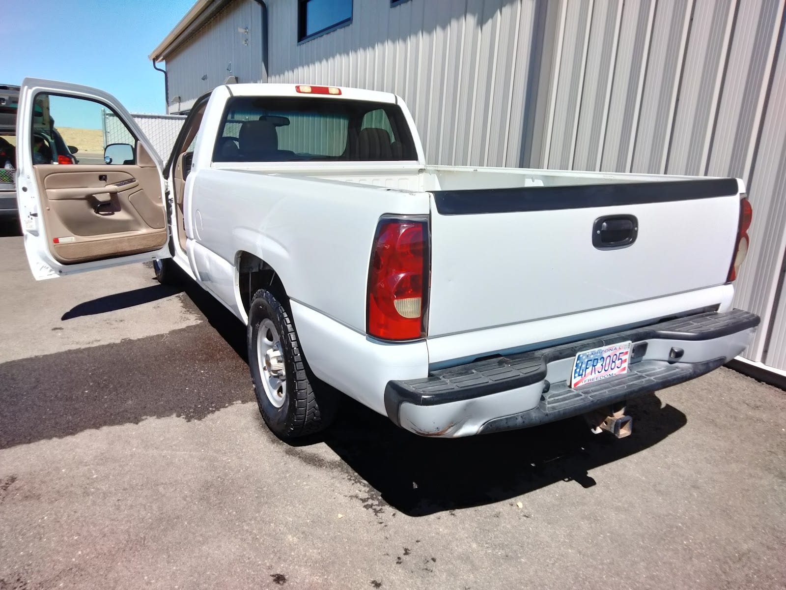 B. Tail mobile wash & wax, photo 2