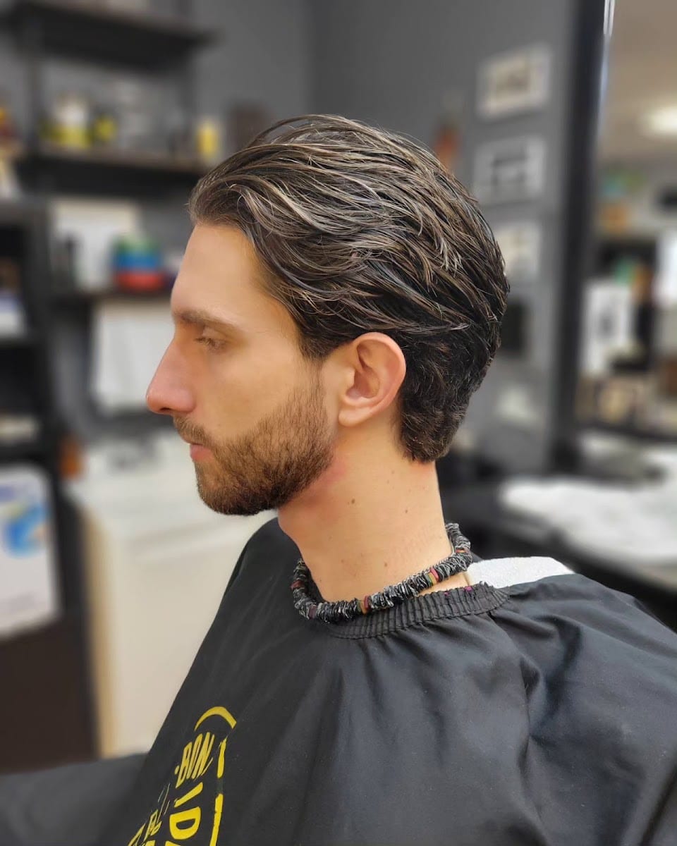 Micaela the Barber, photo 3