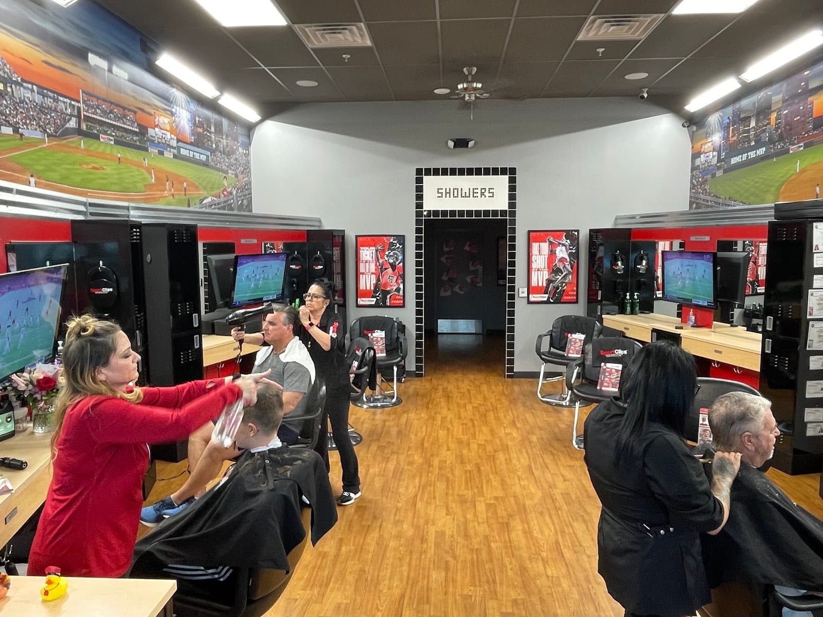 Sport Clips Haircuts of South Sarasota, photo 4