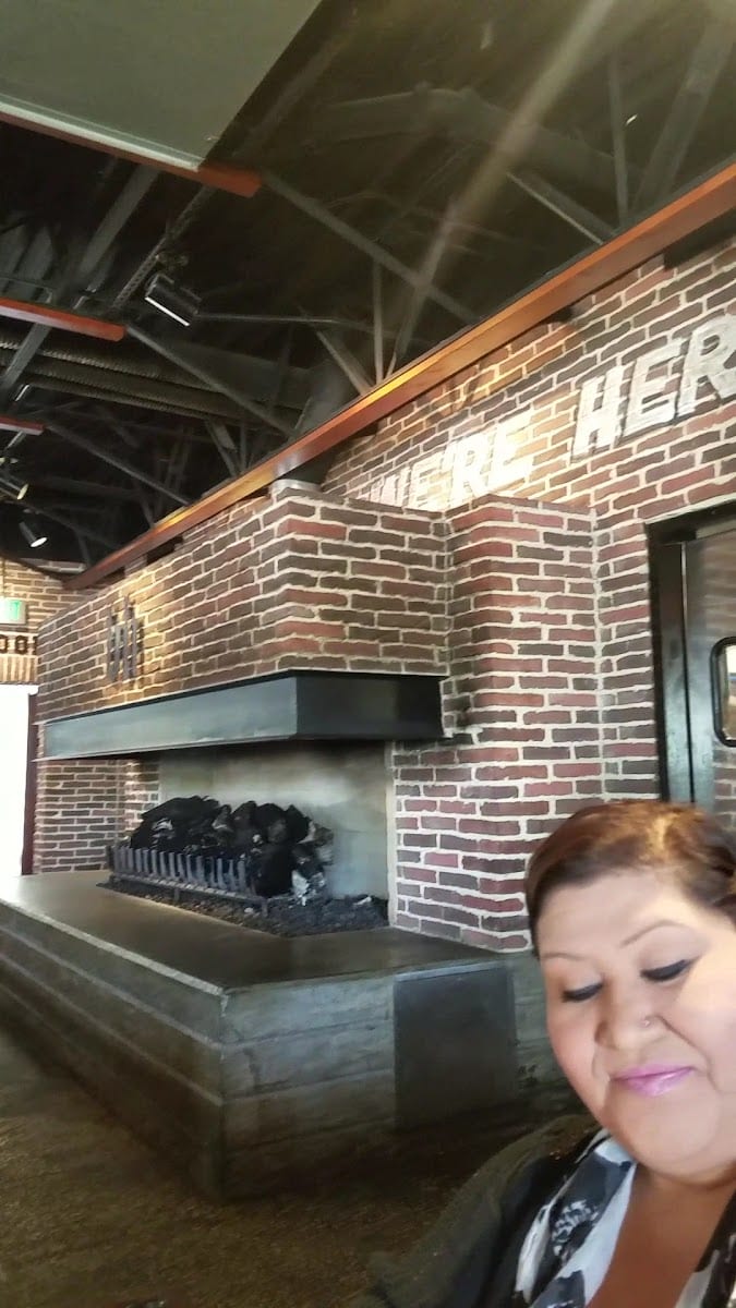 Brick House Tavern + Tap, photo 3