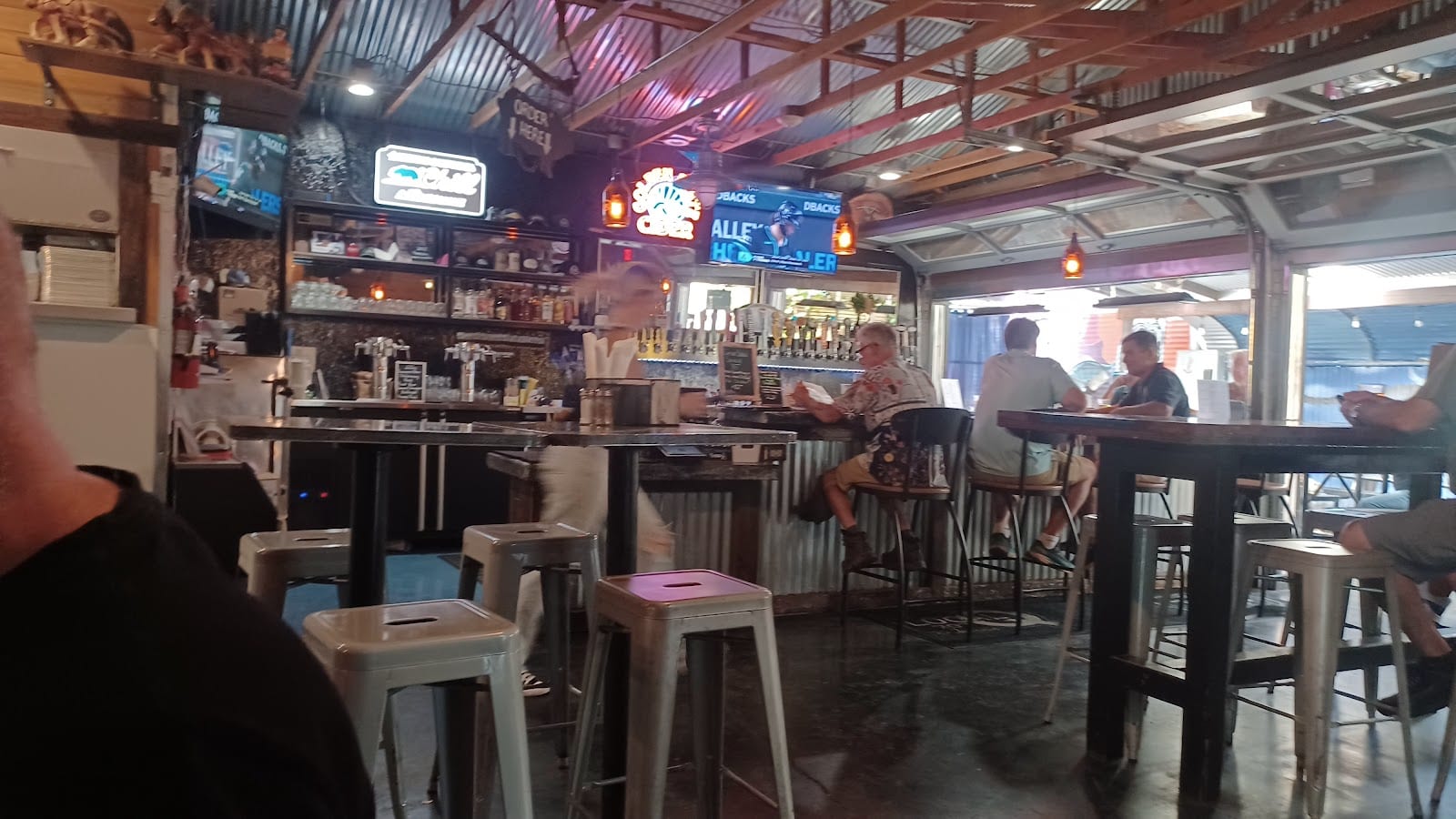 Lincoln Ave. Brewery, photo 2