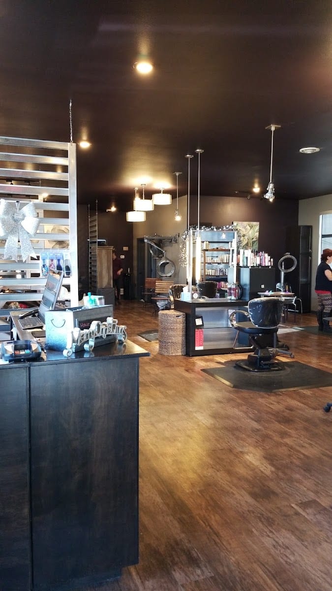 Rootz Salon