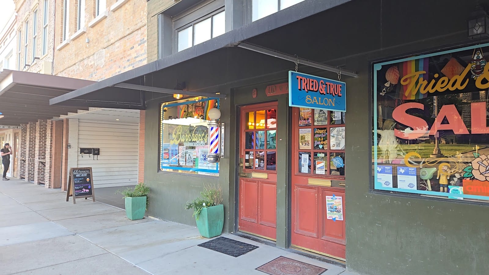 Barnhart's Barbershop, photo 3