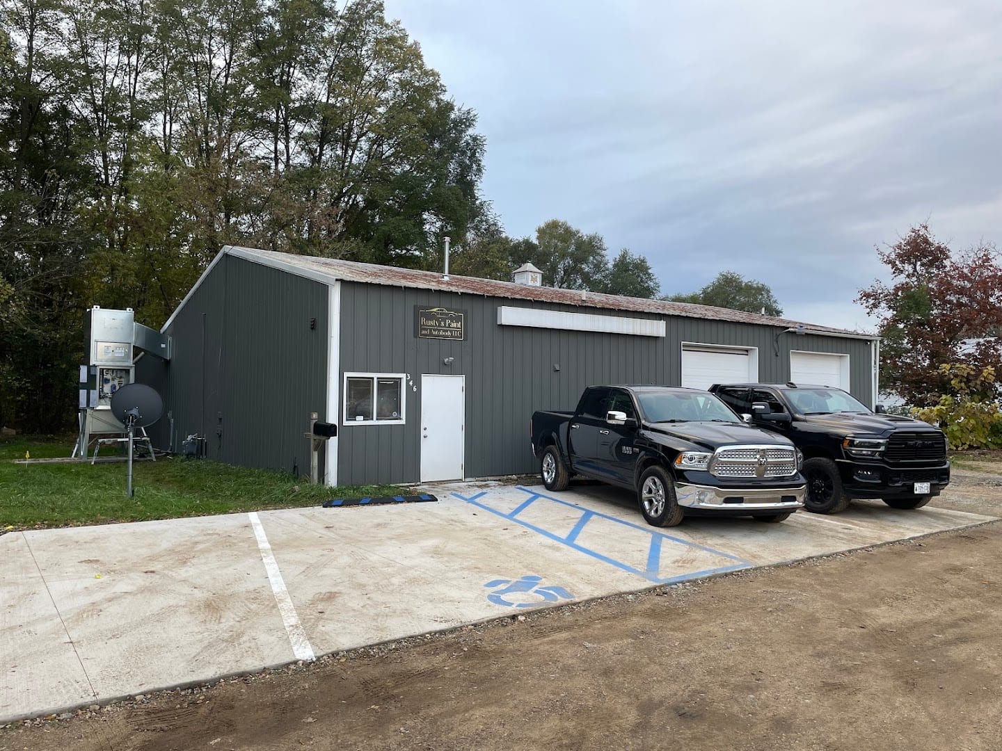 Rusty's Paint and Autobody LLC, photo 4