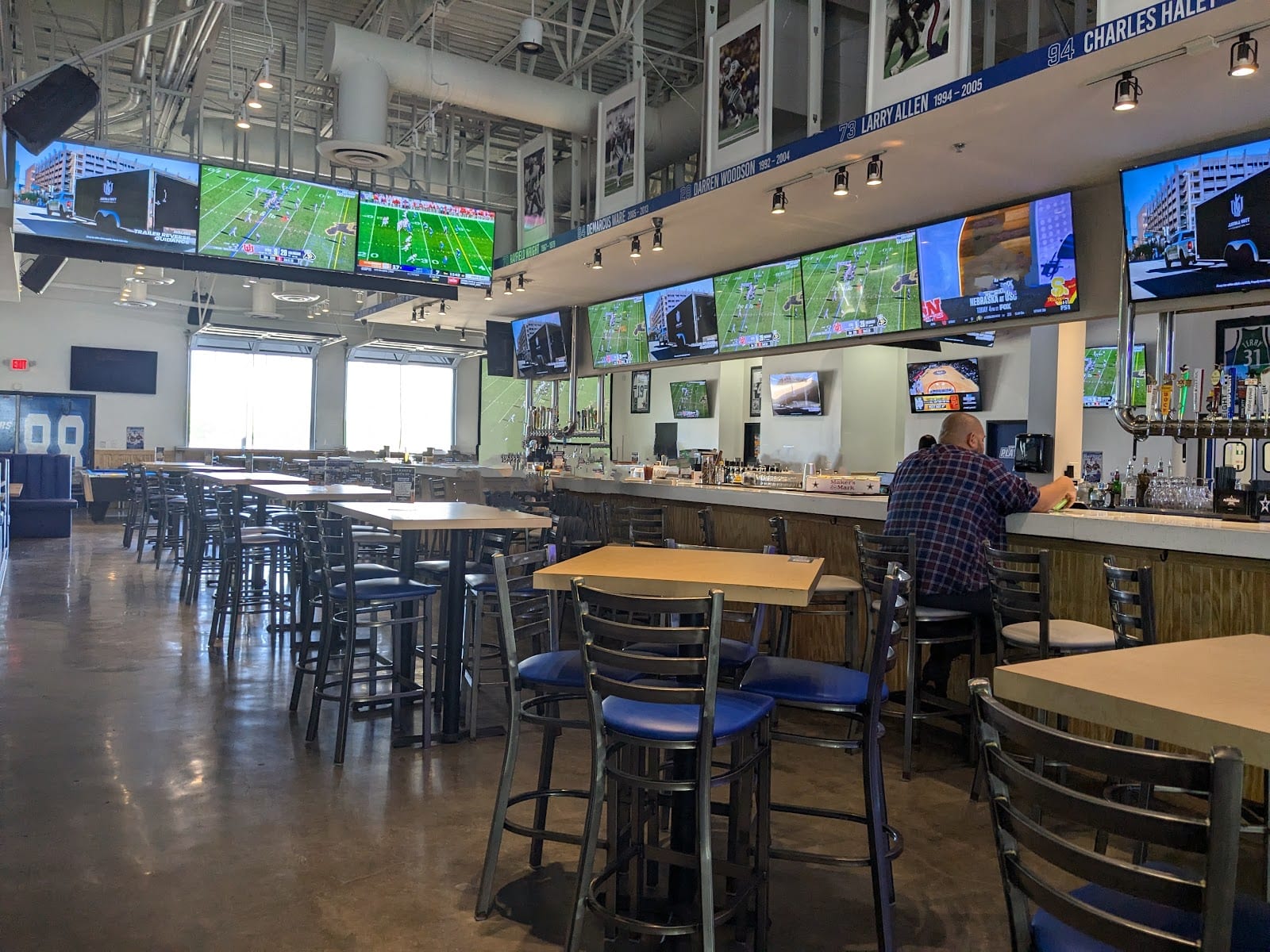 Playmakers88 Bar & Grill, photo 3