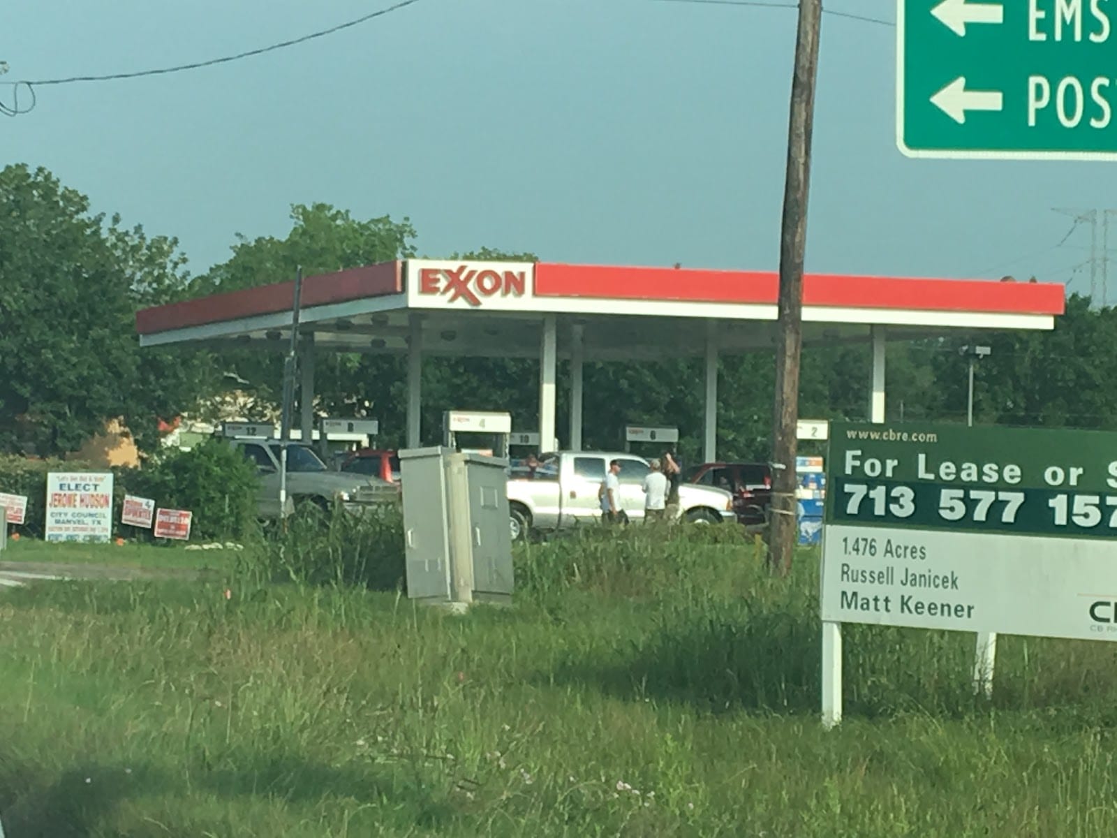 Exxon, photo 2