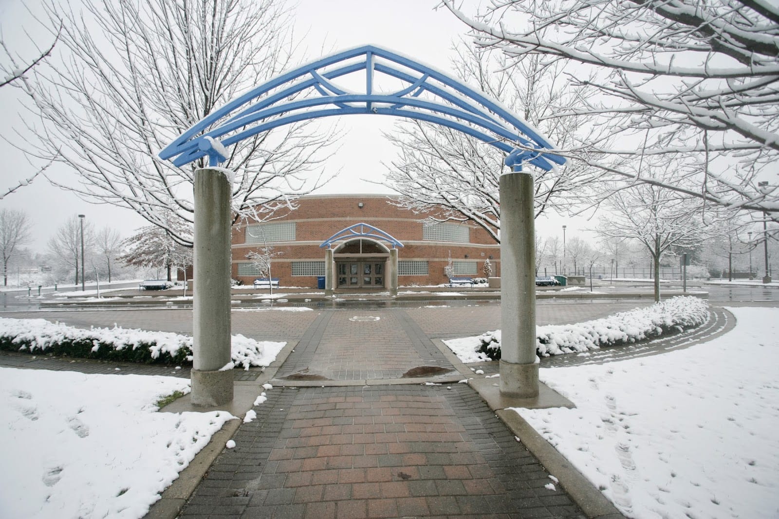 Bond Lake Arena