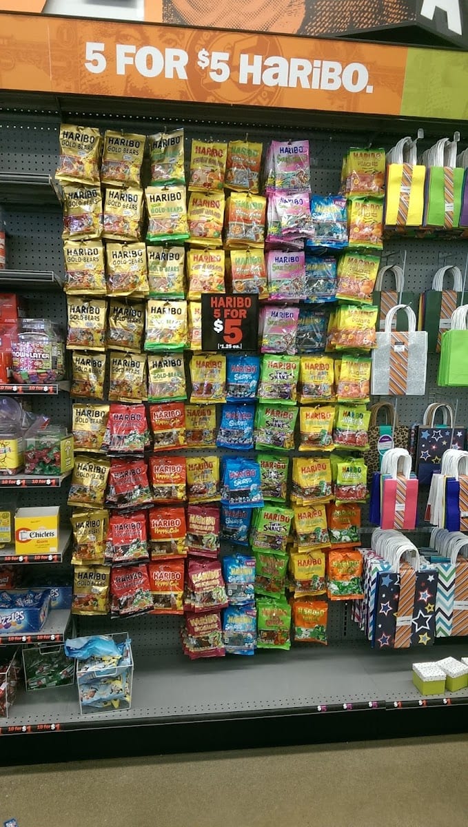 Five Below, photo 3