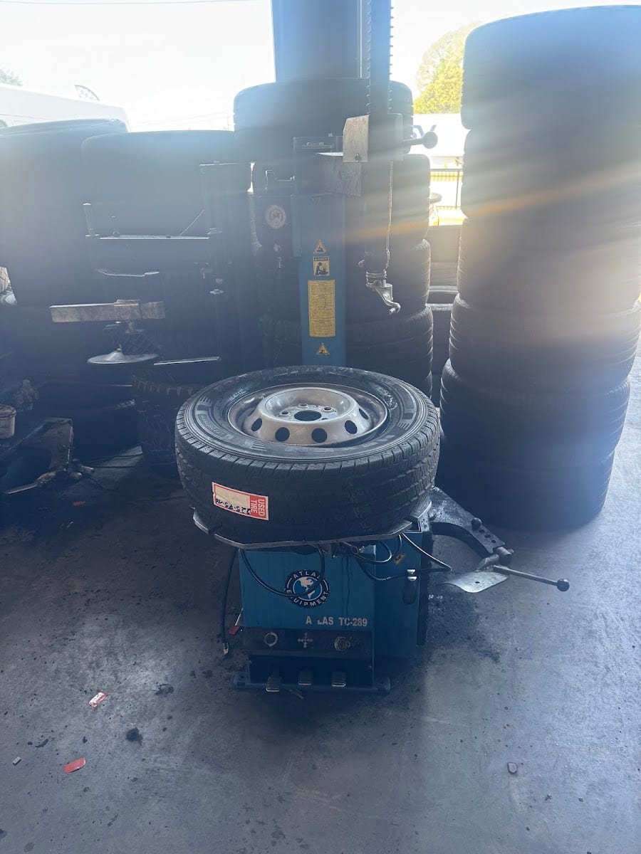 CJ MOBILE TIRE REPLACEMENT