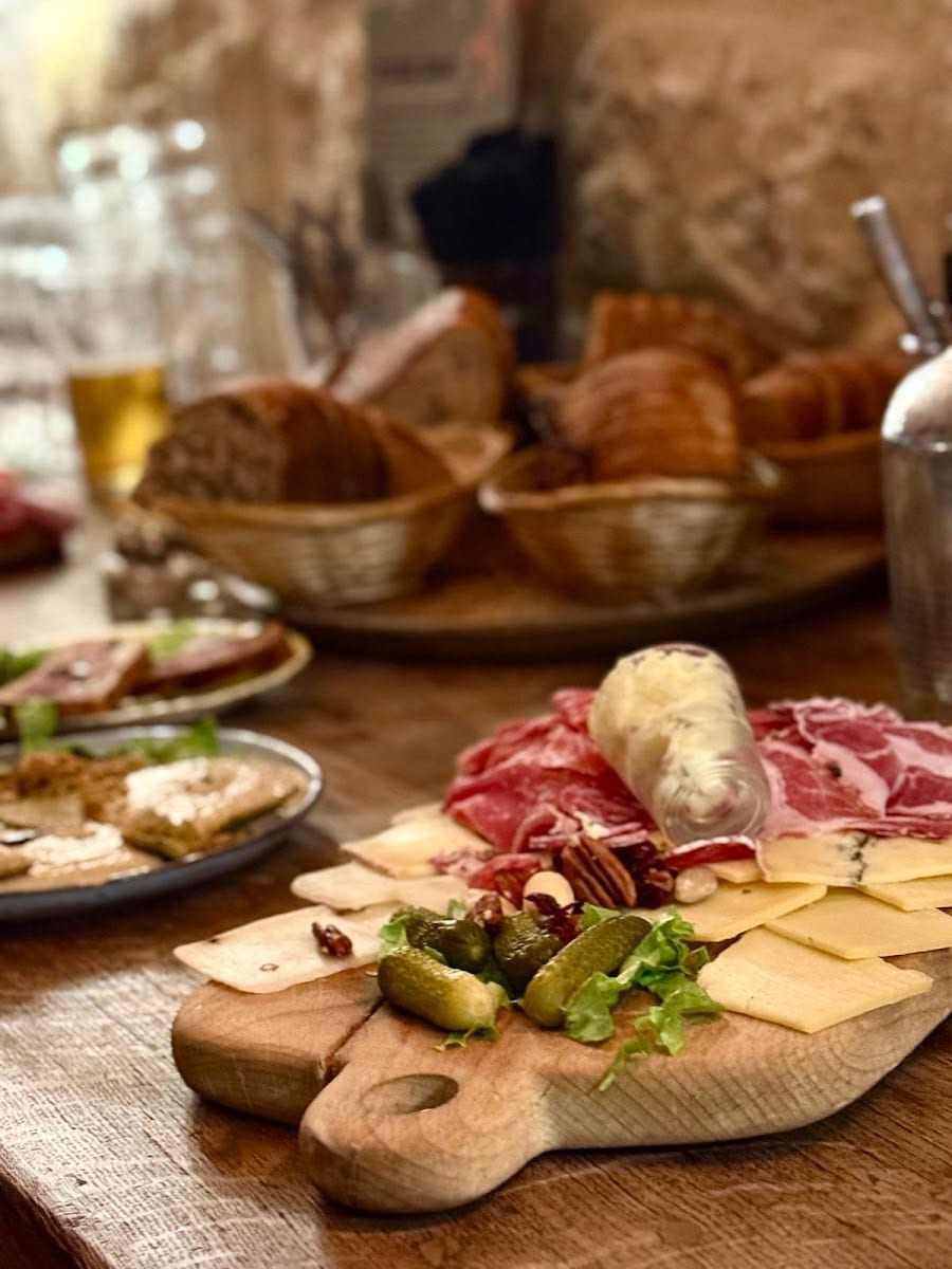 Les P'tits Potes - Bar à vin de copains - Dames, photo 4