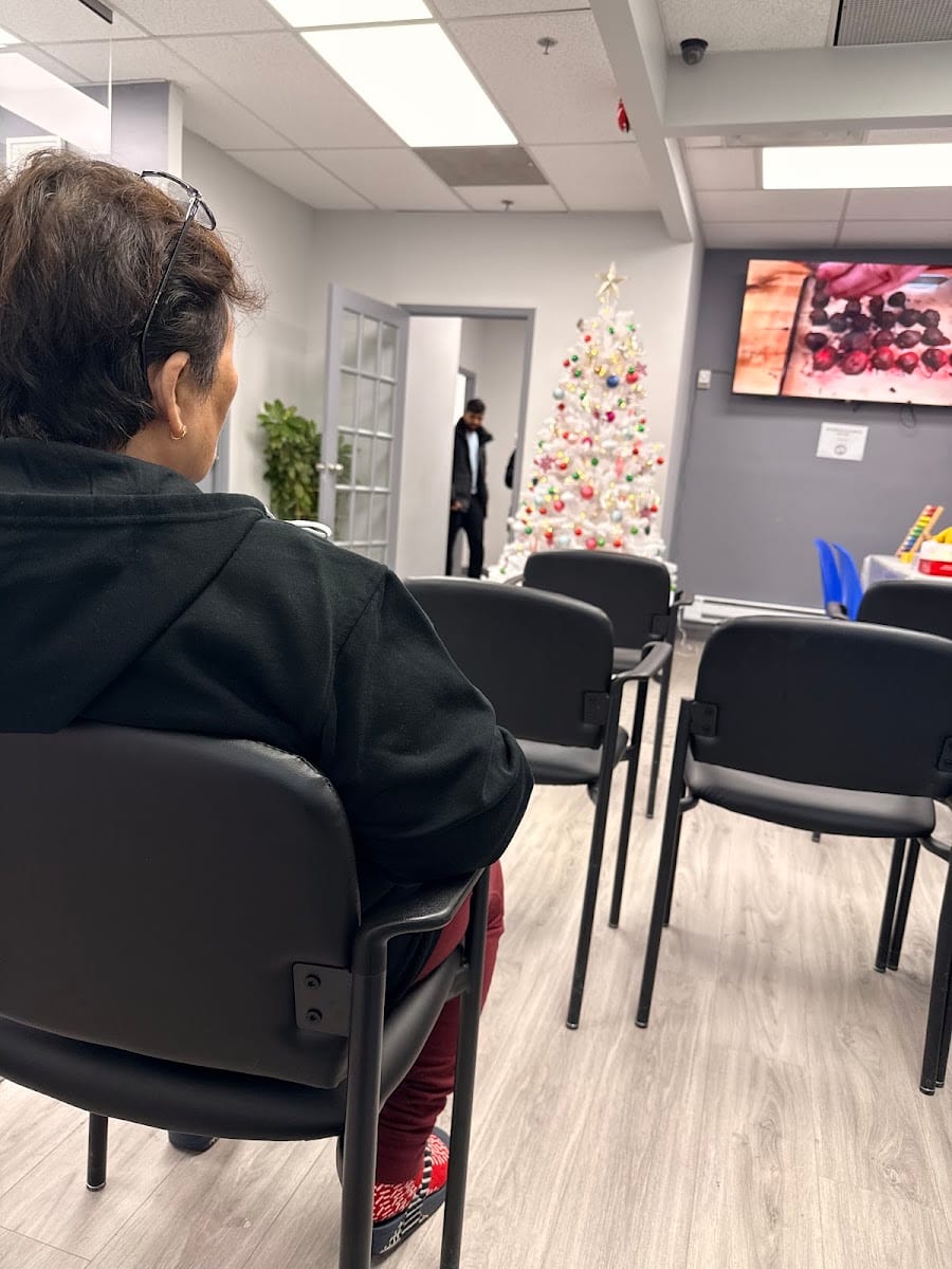 Trethewey Family Health Medical Clinic (Family Practice and Walk-In Clinic), photo 4