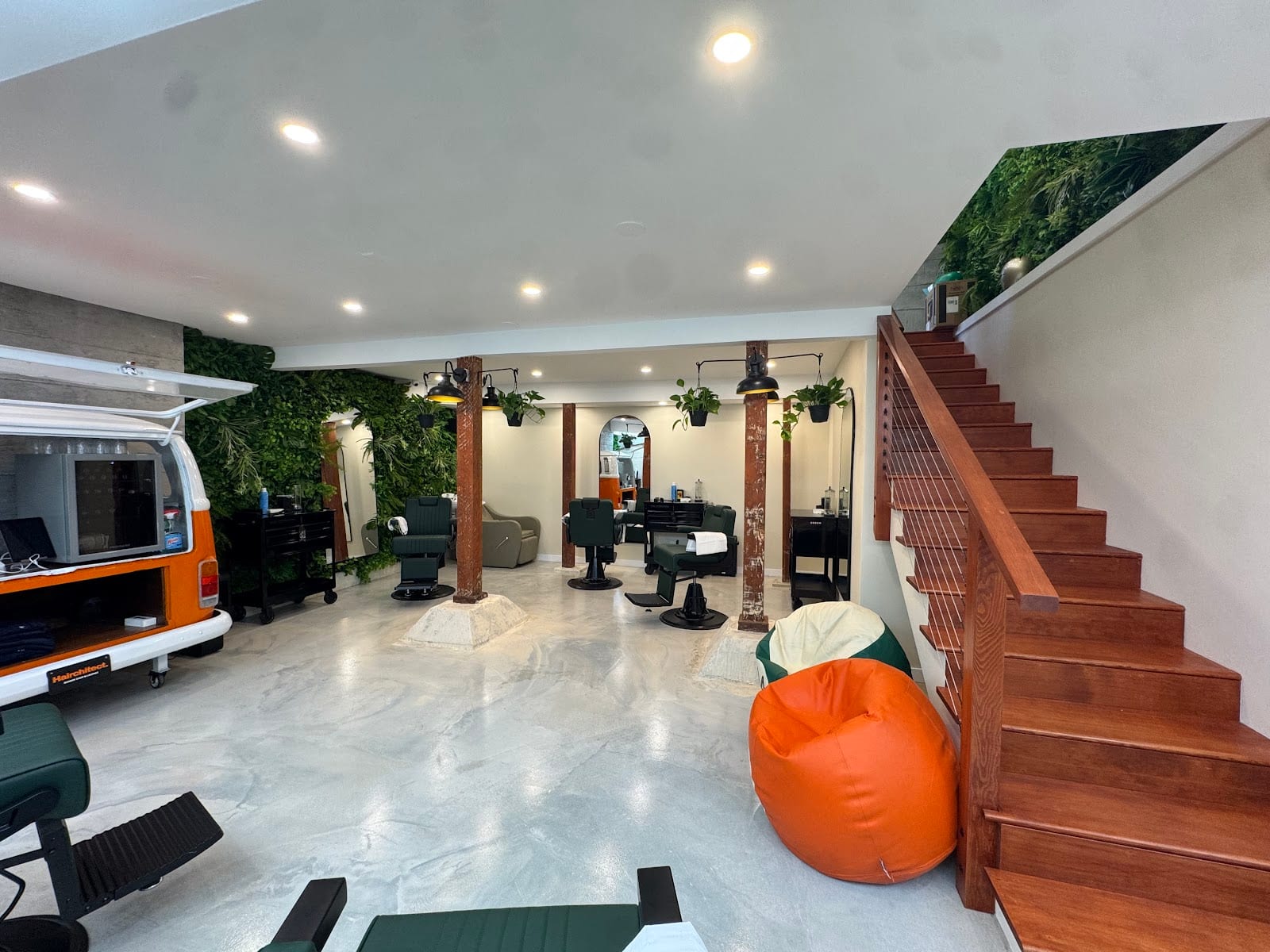 Hairchitect Barbershop & Lounge - Hayes Valley, photo 4