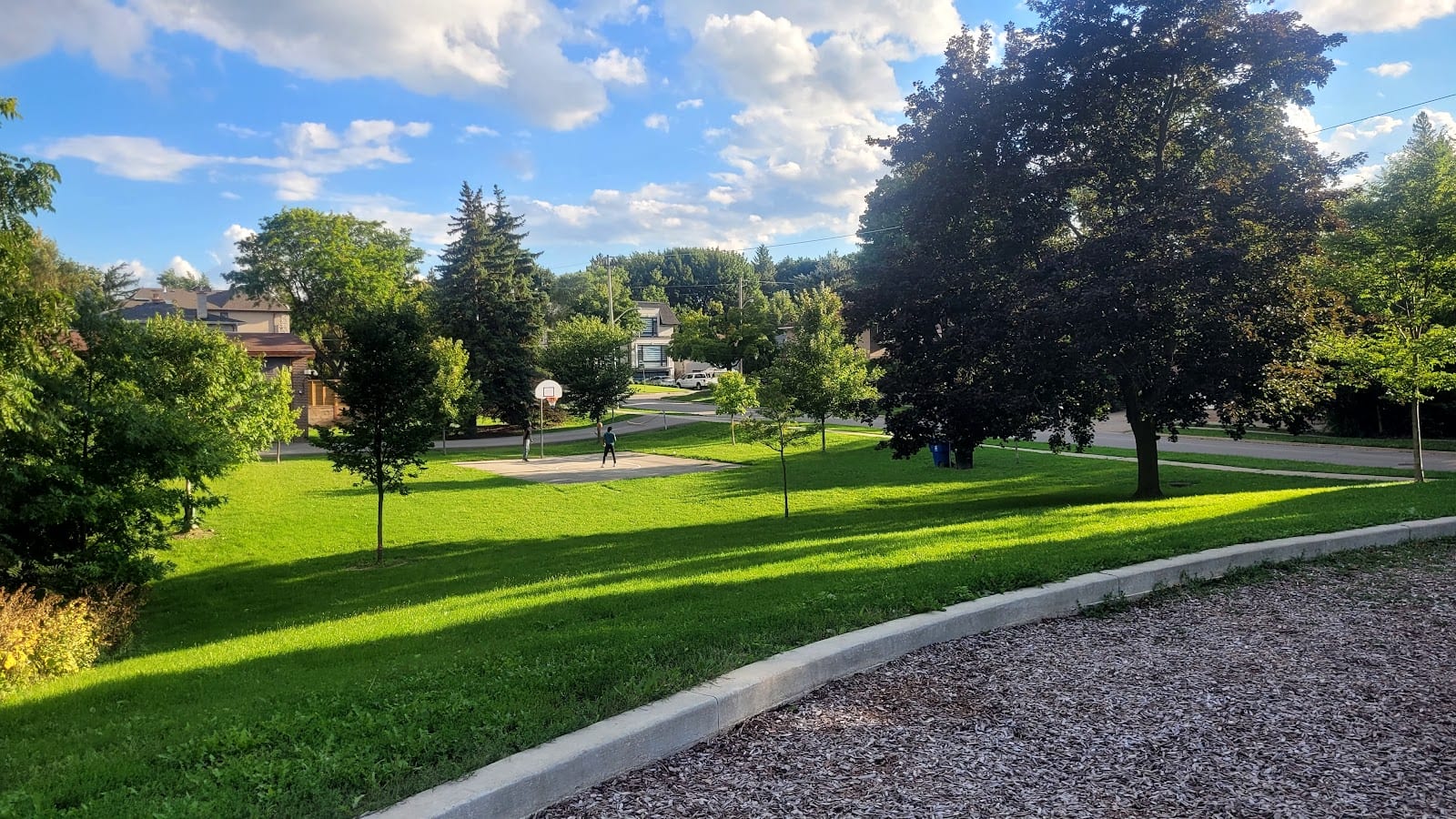 Conacher Park, photo 2